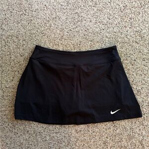 Nike dri-fit tennis skirt size large